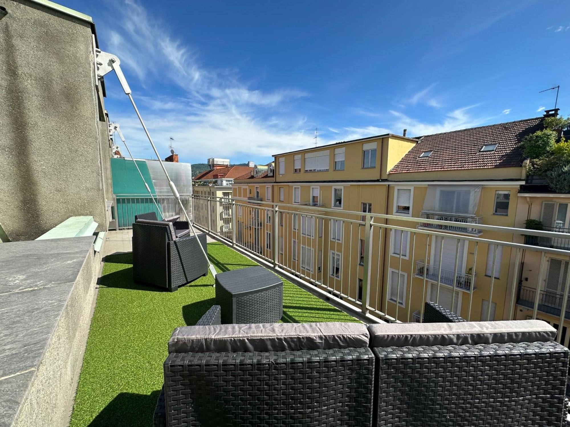 Gallery Suite The Turin Center Apartment 5 Floor, Free Garage, Big Terrace Eksteriør bilde
